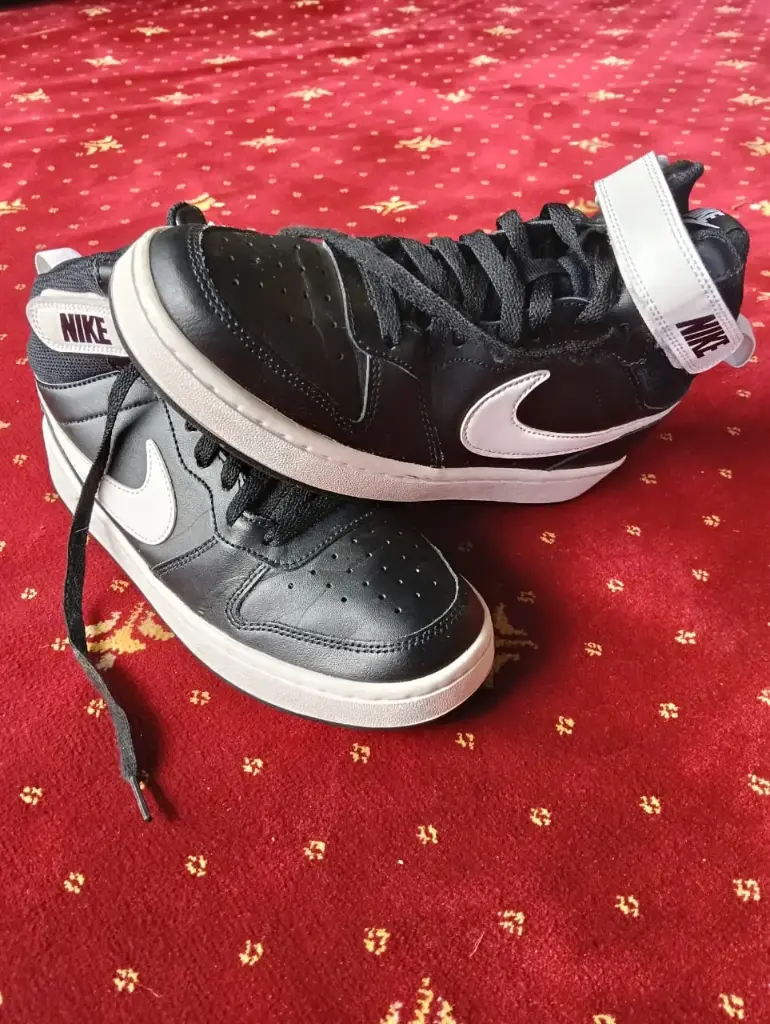 Sports Shoe (No 40)(Available at Sasa Mall:Moi Avenue-Shop G16)