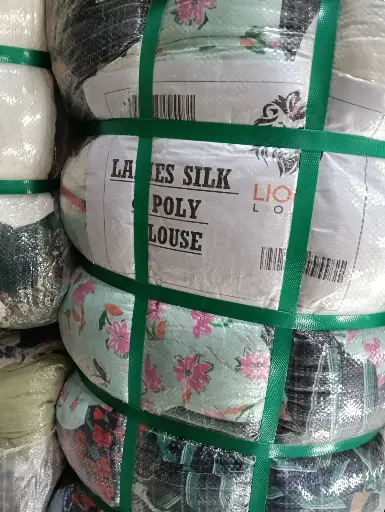 Ladies Silk & Poly Blouse