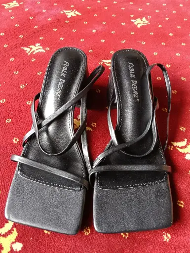 Ladies Open shoe (No 3)