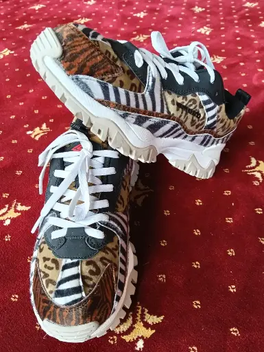 Child ports shoe (No 39)