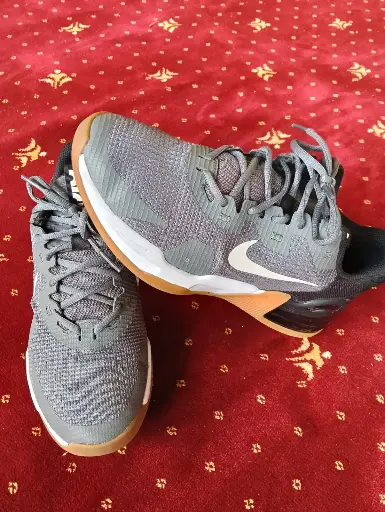 Sports shoe (No 40)(Available at Sasa Mall:Moi Avenue-Shop G16)