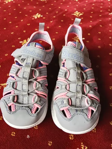 Child open Shoe (No 33)(Available at Sasa Mall:Moi Avenue-Shop G16)