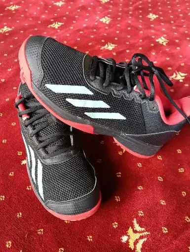Sports (No 39)(Available at Sasa Mall:Moi Avenue-Shop G16)